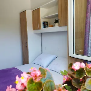 Apartman, And Kata Apartman Pula